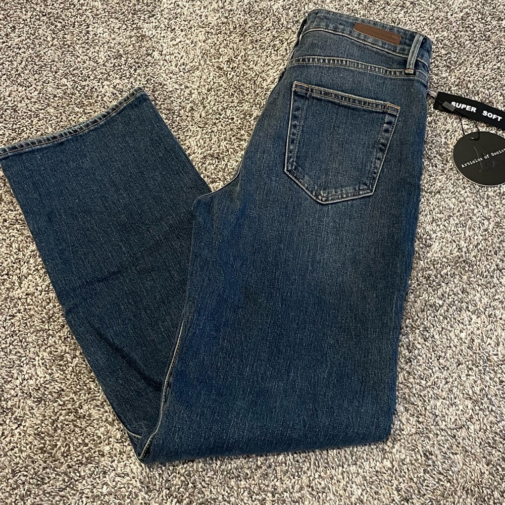 NWT. Articles Of Society Women's Village Straight Bleeker Denim Jean